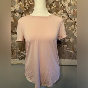Adult xs light pink tshirt